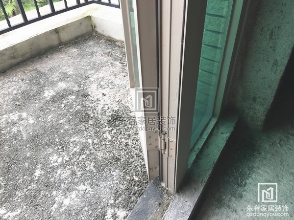 御湖名邸歐式鋁合金門 MC-012 御湖名邸歐式鋁合金門 MC-012