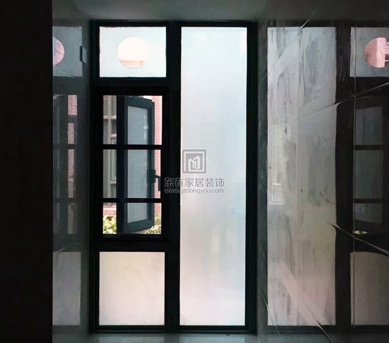 鋁合金平開窗+紗窗 MC-046 鋁合金平開窗+紗窗 MC-046