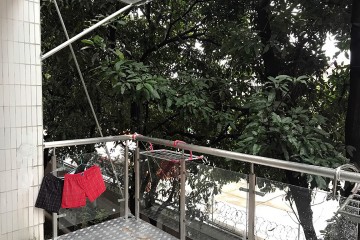 云影花園加裝鋼結構陽臺、陽臺欄桿、玻璃雨棚 LG-039