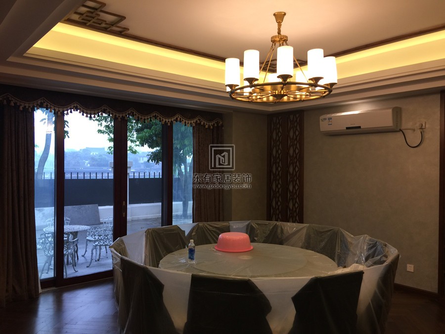 別墅重型提升推拉門（德國HOPO系統(tǒng)，三軌帶砂，中空隔音玻璃） MC-034