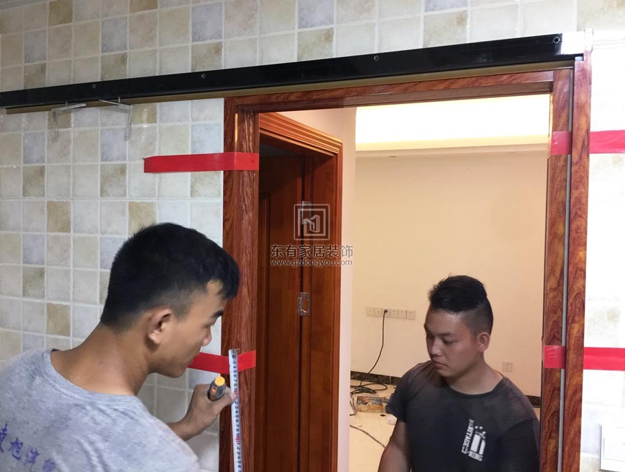 廣州越秀區(qū)恒鑫御園推拉門工程 MC-037