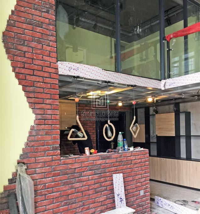 蘿崗敏捷廣場安裝玻璃隔斷 MC-009 蘿崗敏捷廣場安裝玻璃隔斷 MC-009