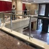廣州市政民路檢察院不銹鋼玻璃欄桿 LG-021