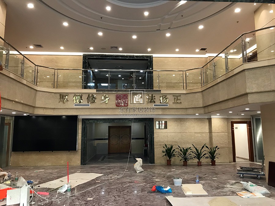 廣州市政民路檢察院不銹鋼玻璃欄桿 LG-021