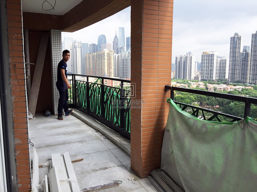 凱旋新世界不銹鋼烤漆陽臺欄桿 LG-026 凱旋新世界不銹鋼烤漆陽臺欄桿 LG-026