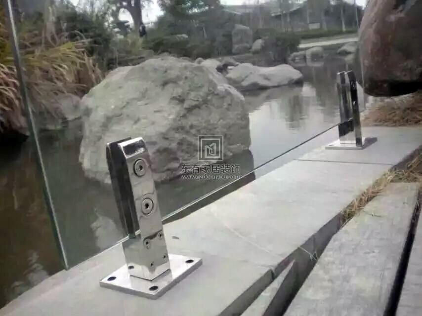 美林湖玻璃護欄 LG-042 美林湖玻璃護欄 LG-042