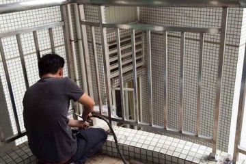 翠城花園陽臺護欄更換 LG-013