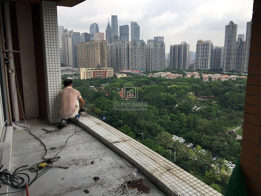 凱旋新世界不銹鋼烤漆陽臺欄桿 LG-026
