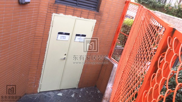 廣州凱旋新世界不銹鋼烤漆圍欄 LG-020