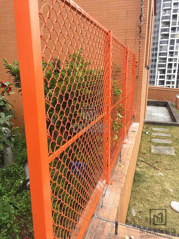 廣州凱旋新世界不銹鋼烤漆圍欄 LG-020