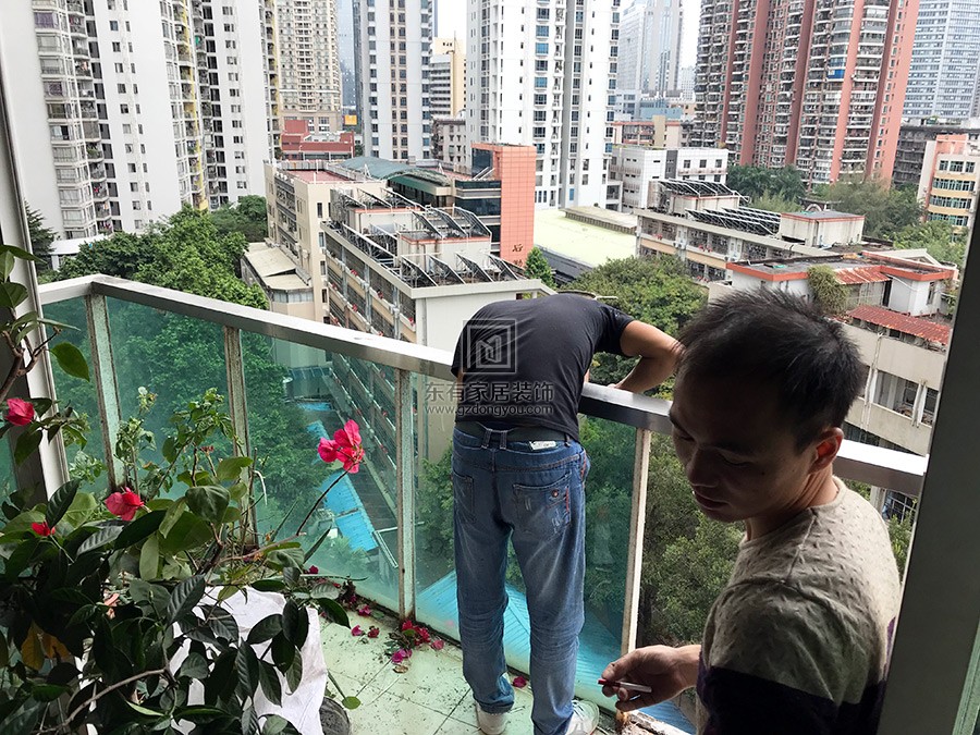 廣州五羊華軒廖生陽臺欄桿 LG-022