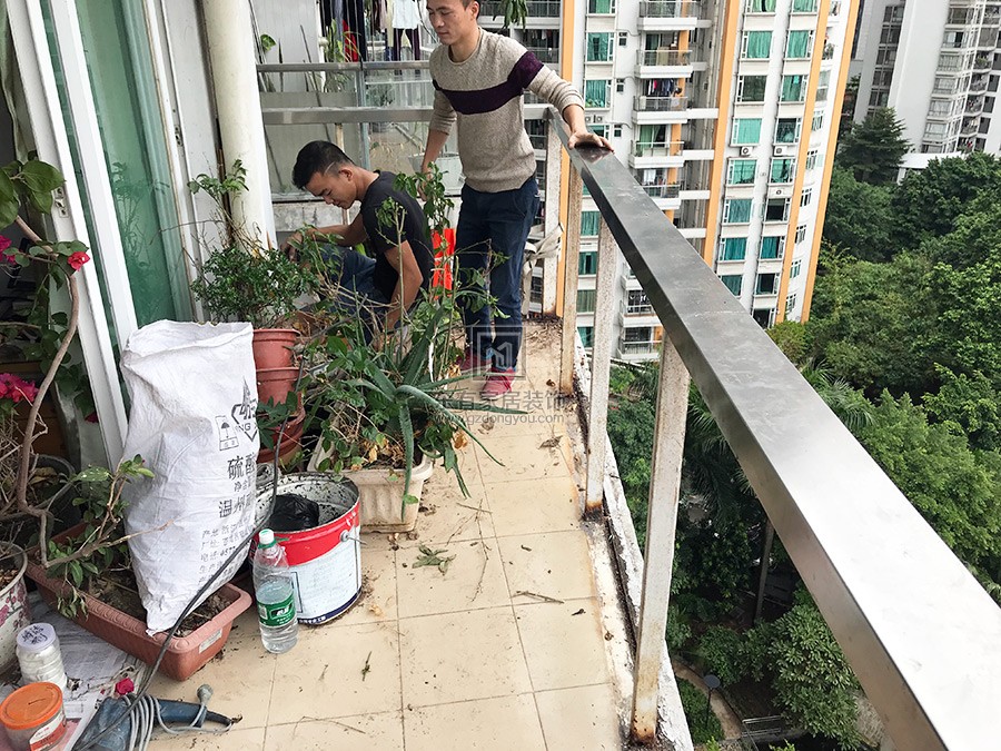 廣州五羊華軒廖生陽臺欄桿 LG-022