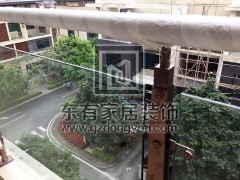 御金沙曉島別墅陽(yáng)臺(tái)不銹鋼玻璃紅古銅色欄桿 LG-032