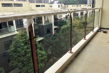 御金沙曉島別墅陽臺不銹鋼玻璃紅古銅色欄桿 LG-032