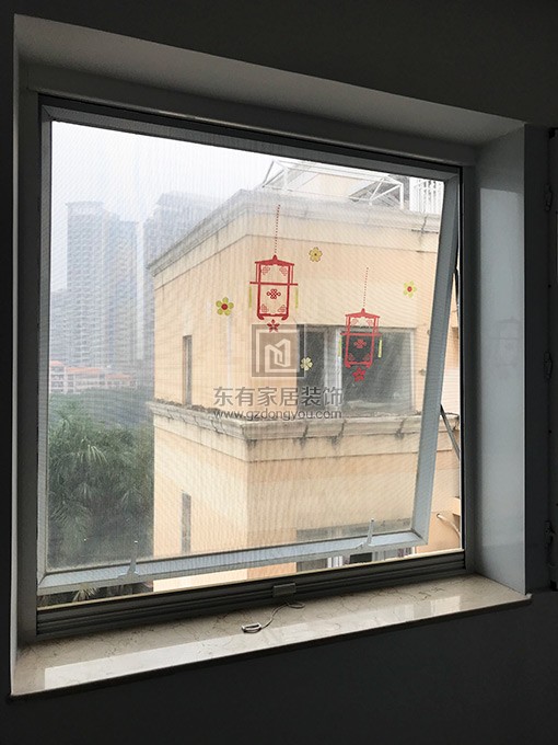 金亞花園溫先生上卷式紗窗 MC-082 金亞花園溫先生上卷式紗窗 MC-082