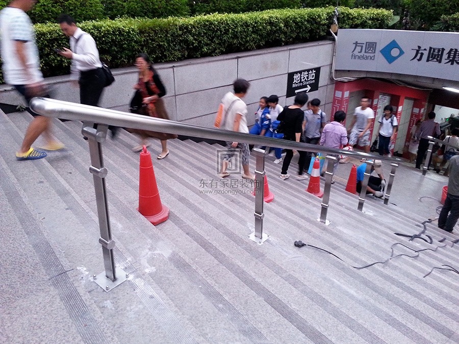 東山口地鐵口不銹鋼扶手 FS-011 東山口地鐵口不銹鋼扶手 FS-011