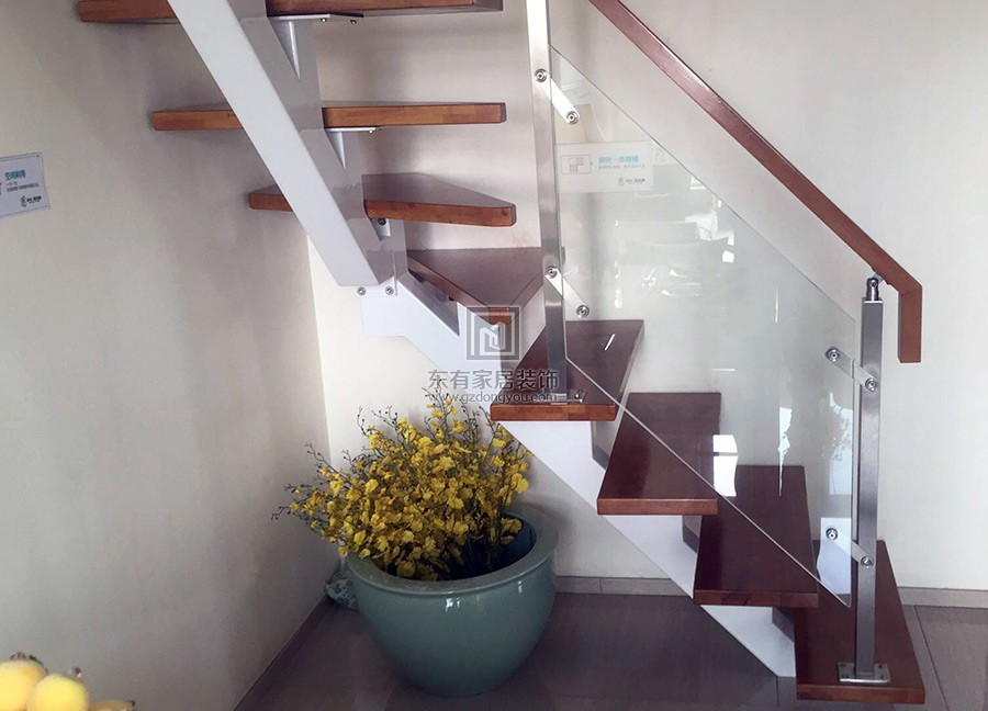 芳村家裝室內旋轉樓梯 FS-014