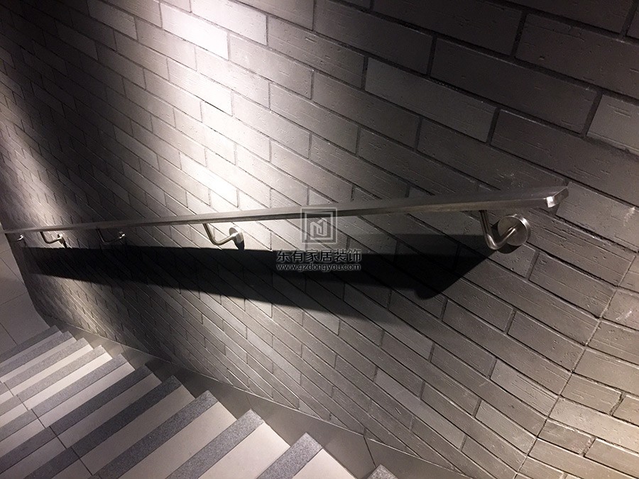 廣州M記安裝不銹鋼玻璃樓梯扶手 FS-016