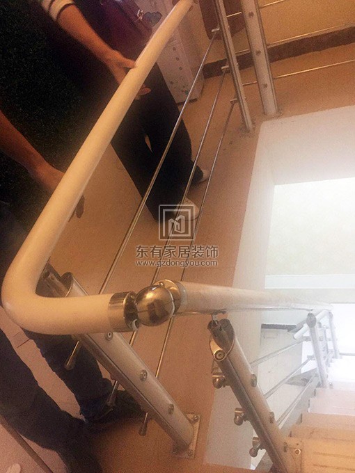 廣州美容院不銹鋼整梯工程 FS-019