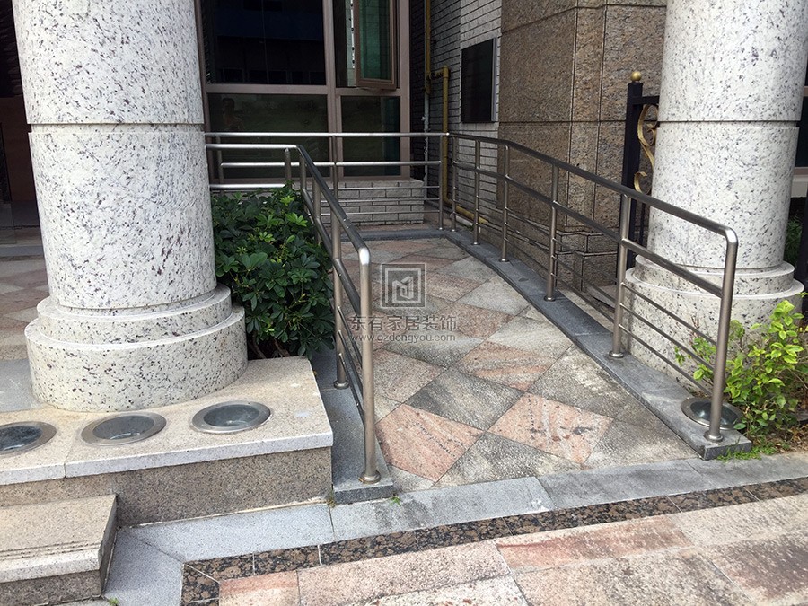 御湖名邸走火通道樓梯扶手 FS-029