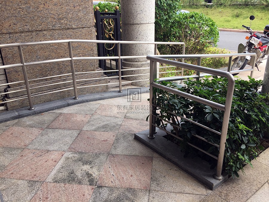 御湖名邸走火通道樓梯扶手 FS-029