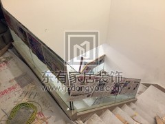 海濱花園復式樓梯玻璃扶手 FS-021