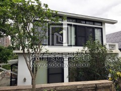 鳳凰城別墅陽臺雨棚（耐力板） YP-006