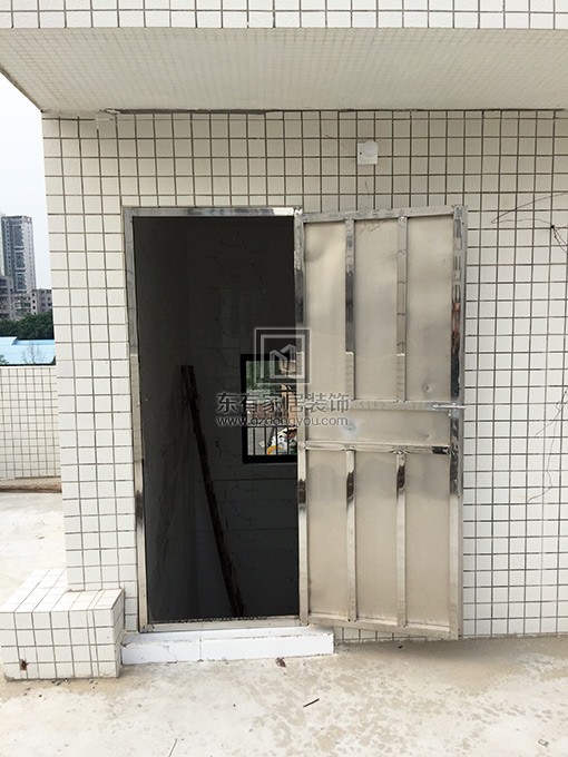 廣州出租屋防盜門和防盜網安裝工程  FDW-004