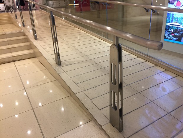 通道不銹鋼扶手 FS-027
