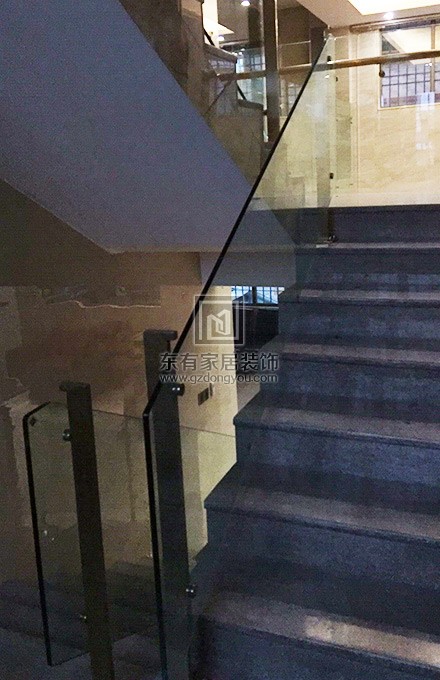 南海曹生會所不銹鋼鍍鈦金玻璃欄桿、樓梯扶手 LG-042