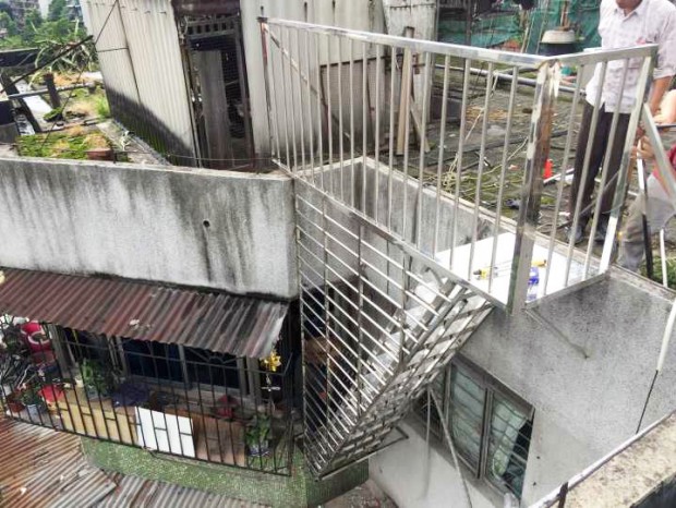 海珠區梁先生天臺搭建鋼梯 FS-036