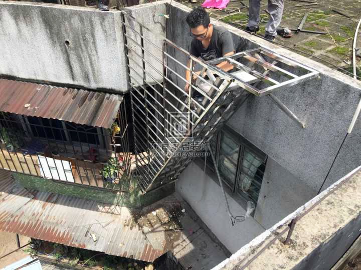 海珠區梁先生天臺搭建鋼梯 FS-036 海珠區梁先生天臺搭建鋼梯 FS-036