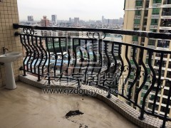悅安花園李老師生銹鐵欄桿維修 LG-046