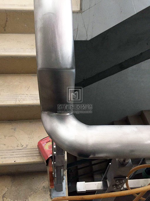 番禺大龍新村梁太太不銹鋼樓梯扶手 FS-037