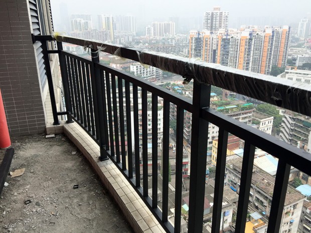 革新路時尚上橙陽臺欄桿拆舊換新 LG-048