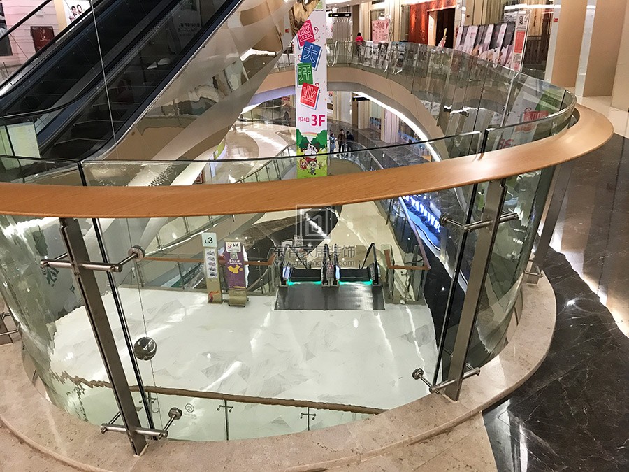 悅萬城不銹鋼玻璃欄桿 LG-051