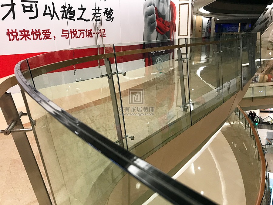 悅萬城不銹鋼玻璃欄桿 LG-051
