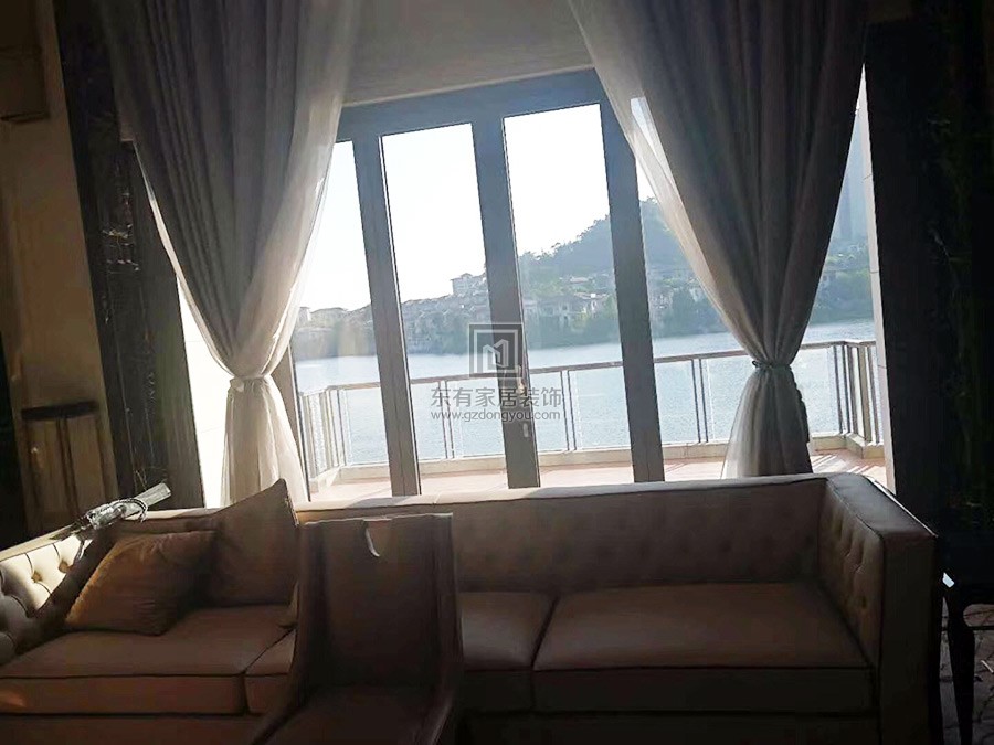 天湖峰鏡全屋門窗 MC-090