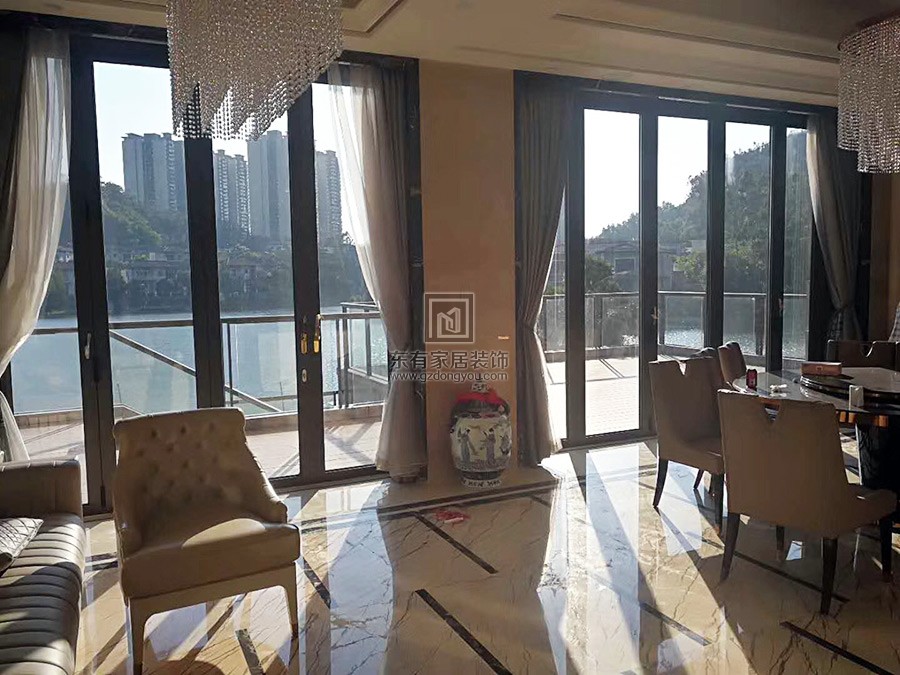 天湖峰鏡全屋門窗 MC-090