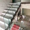 金沙洲江悅灣陳先生玻璃樓梯扶手 FS-041