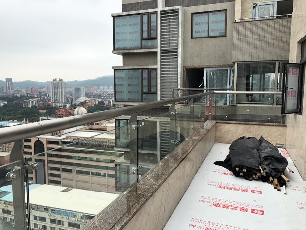 億泉尚園黃先生陽臺護欄 LG-054