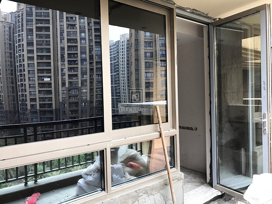 金沙洲江悅灣陳先生家鋁合金門窗 MC-095