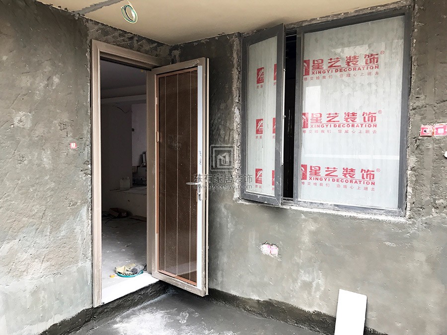 金沙洲江悅灣陳先生家鋁合金門窗 MC-095