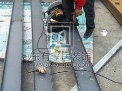 億泉尚園黃先生玻璃雨棚 YP-022