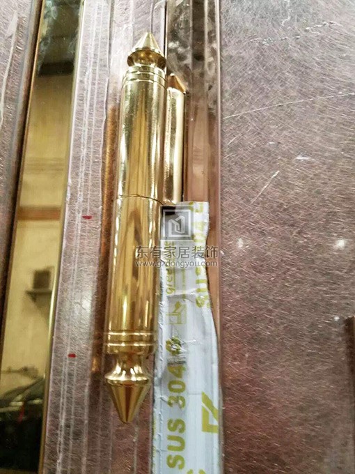 玫瑰金防盜門 DM-014 玫瑰金防盜門 DM-014