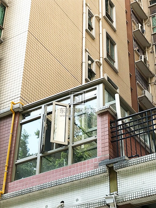 美林海岸花園陳小姐欄桿、紗窗、防盜網(wǎng) MC-112