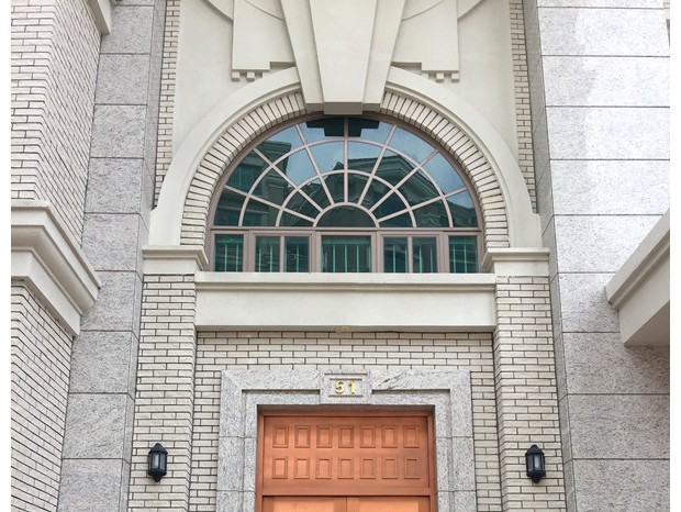 御湖名邸別墅鋁合金仿銅門