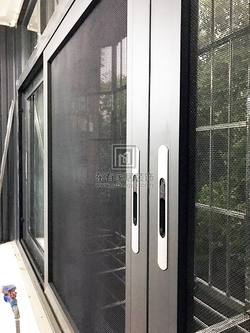 荔灣區(qū)合興苑梁生防盜網(wǎng)、鋁窗 MC-135