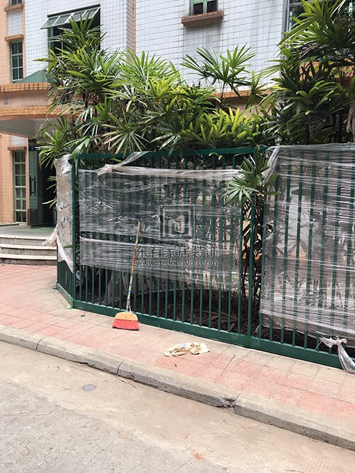 白云堡豪園李先生烤漆圍欄 LG-071