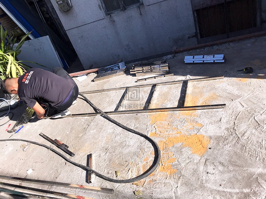 農林上路余小姐不銹鋼防盜網 FDW-031